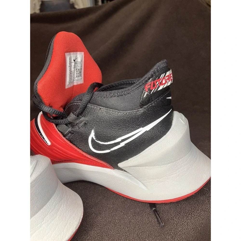 Nike Future‎ Court 3 Basketball Shoes Black Red White CT2866 008 Youth Size 6Y
